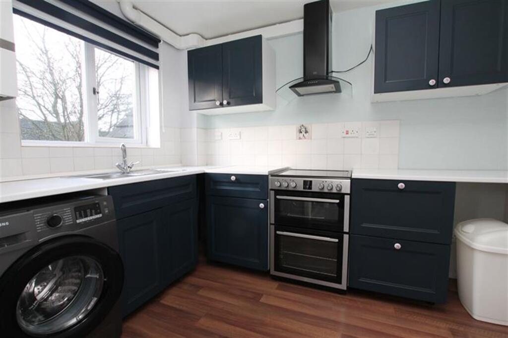 Main image of property: Cavill Place, HU3