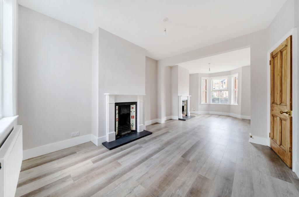 Main image of property: Homesdale Road BR1