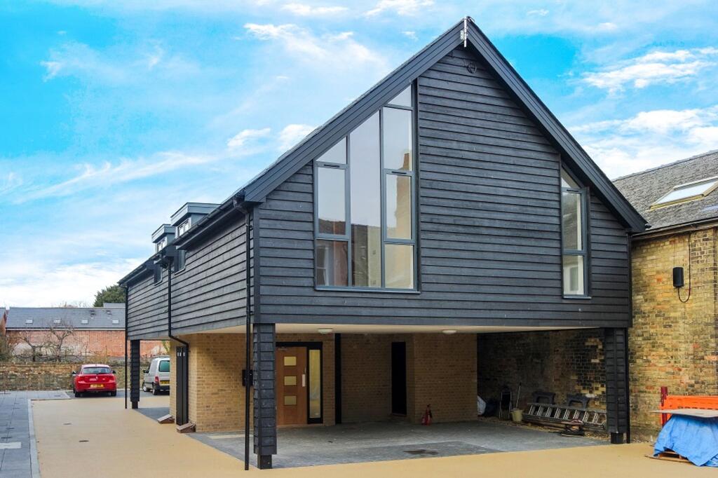 Main image of property: Brewers Yard, Royston, SG8