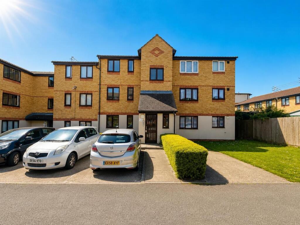 Main image of property: Linwood Crescent, Enfield