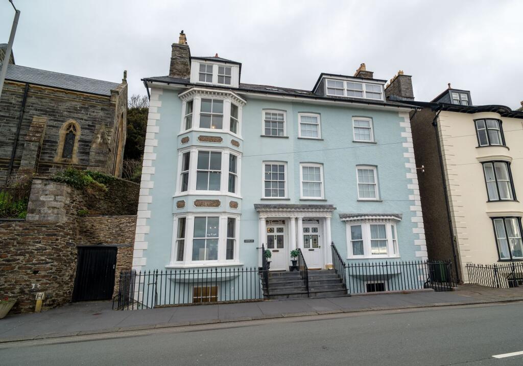 Main image of property: Afon Las, 17 Sea View Terrace, Aberdovey, LL35