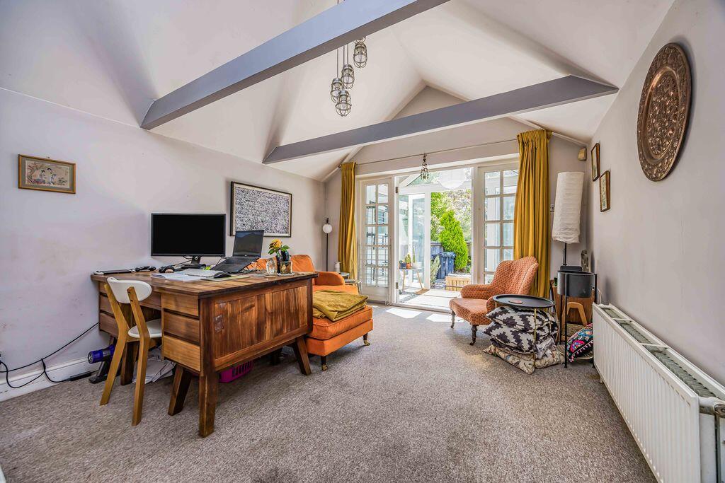 House in Portsmouth - View 2