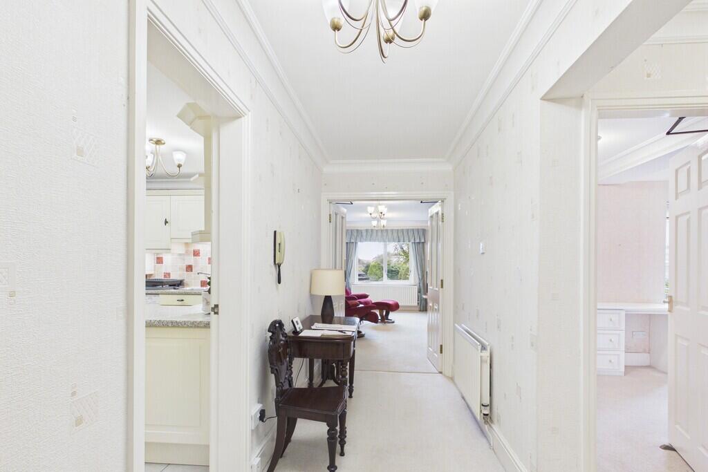 Apartment 1, Heathcliffe Court, Redhills Road, Arnside, Cumbria, LA5 0AT photo 4