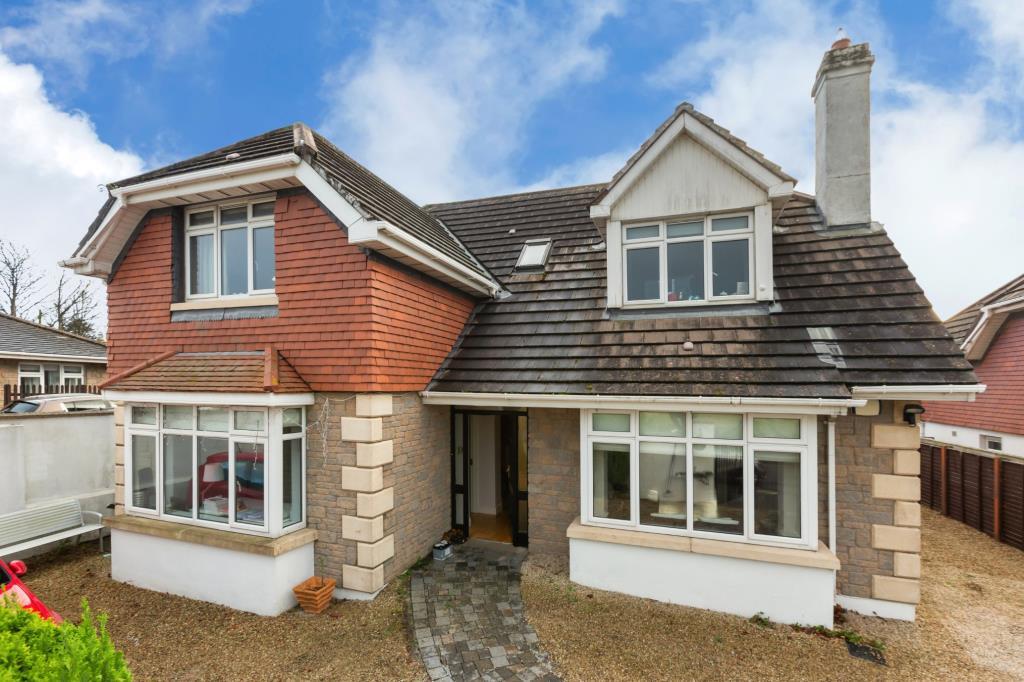 Main image of property: 3 Castlefield Avenue, Knocklyon, Dublin 16, D16 AW88