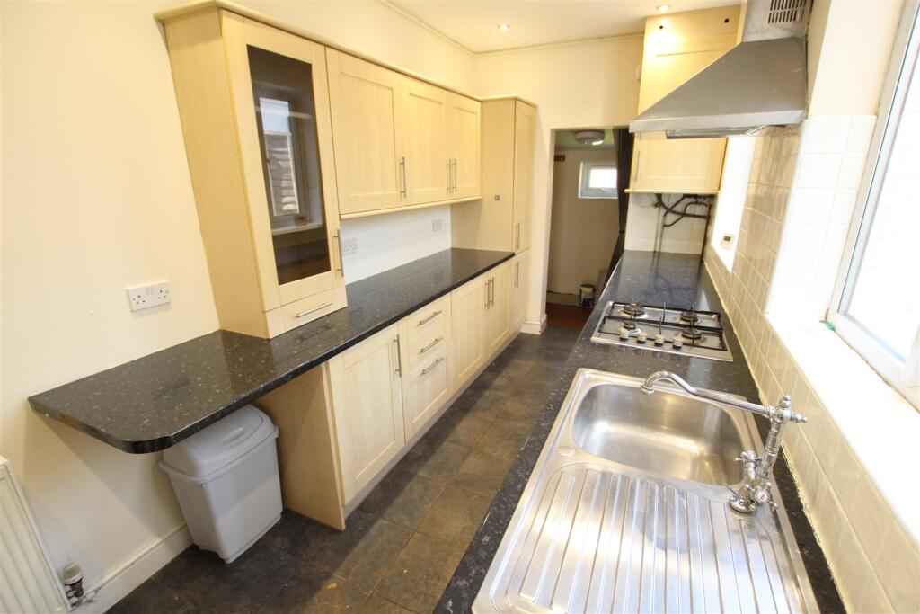House in Northampton, West Northamptonshire - View 5