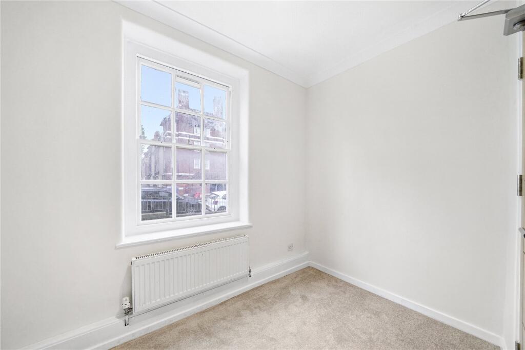 Apartment in London, Lilestone Estate, St. John's Wood - View 2