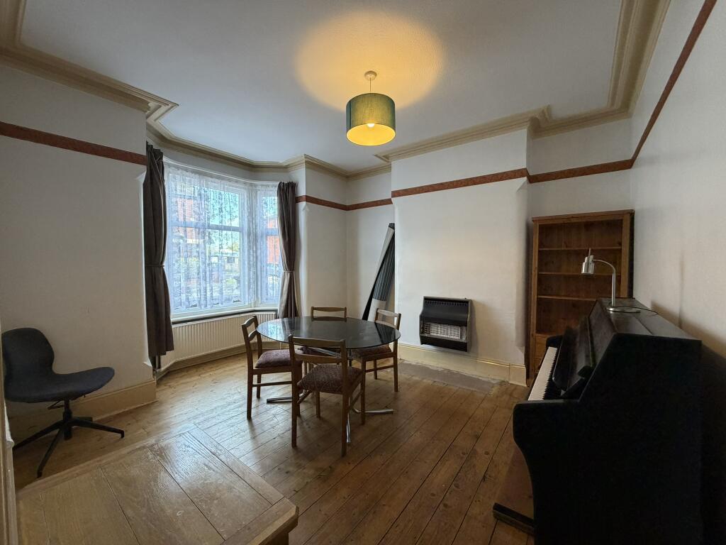 House in Tameside, Newton - View 2
