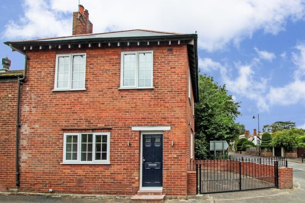 Main image of property: Tidmarsh Road, RG8