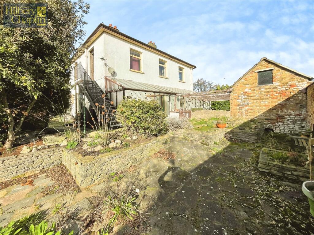 Main image of property: Great Gardens Road, Hornchurch, RM11