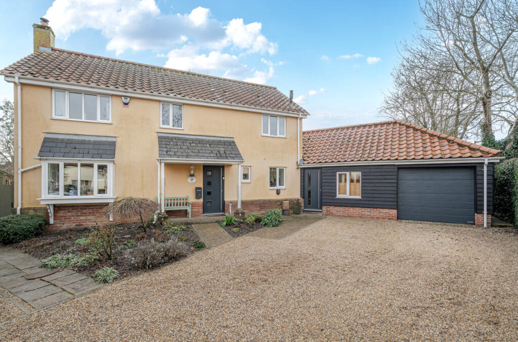 Main image of property: Front Street, Mendlesham, Stowmarket, Suffolk, IP14