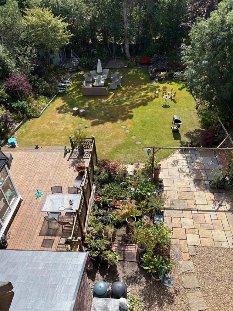 House in Salford, Greater Manchester - View 4