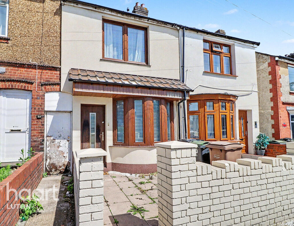 Main image of property: Kingsway, Luton
