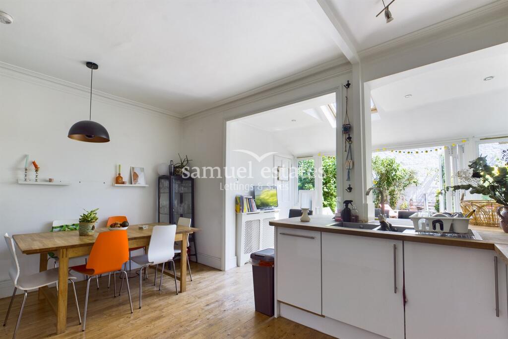 House in London, Upper Tooting, Furzedown - View 5