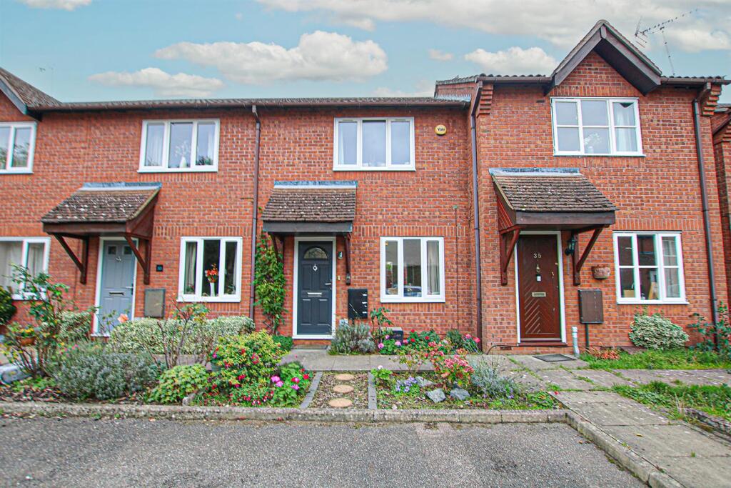 Main image of property: Corsican Pine Close, Newmarket