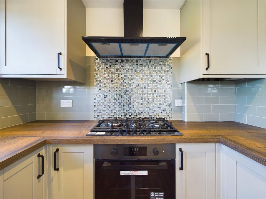 House in Weston-super-Mare, North Somerset - More