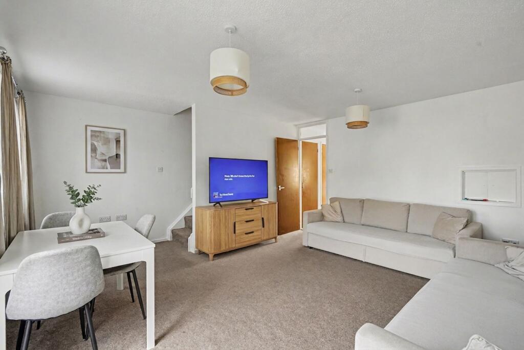 House in Cambridge - View 5