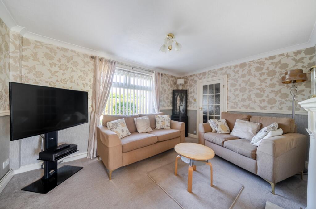 House in Nottingham, Bilborough - View 4