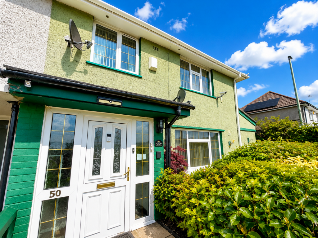 Main image of property: Oak Street, Gilfach Goch, Porth