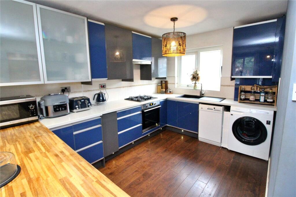 Cherry Rise, Leeds, West Yorkshire, LS14 photo 4