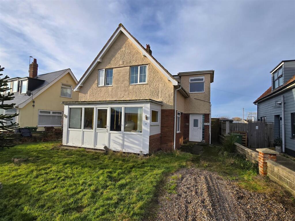 Main image of property: California Avenue, Scratby