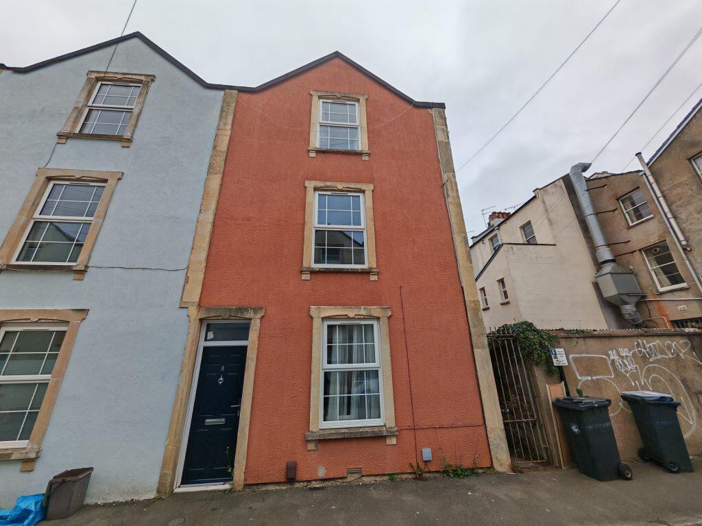 Main image of property: Thorndale Ref 85