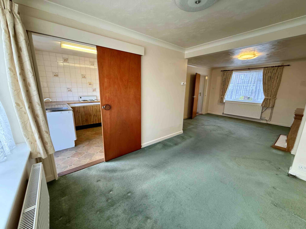 House in Ipswich, Castle Hill - View 5