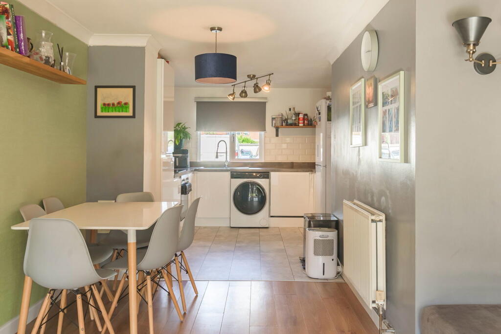 House in Romford - View 5