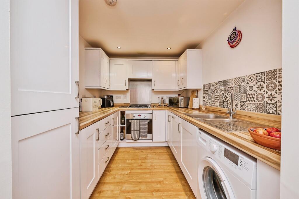Apartment in St Neots, Eynesbury - View 4
