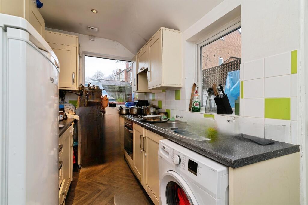 House in Ashfield, Hucknall - View 3