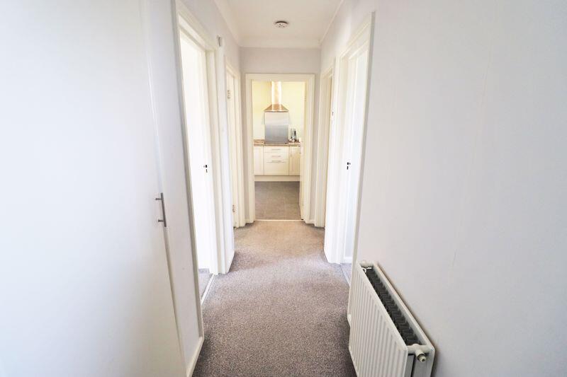 Apartment in Worthing, West Sussex - View 5