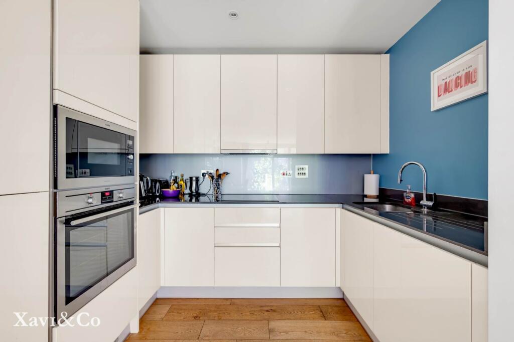 Apartment in Twickenham - View 5