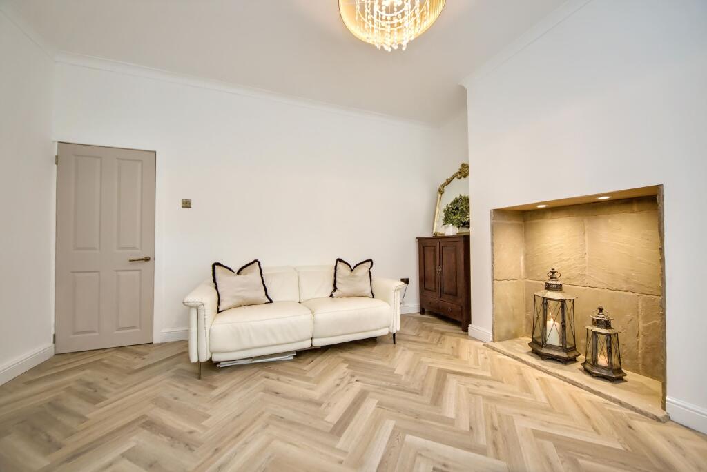 House in Wigan, Standish - View 2