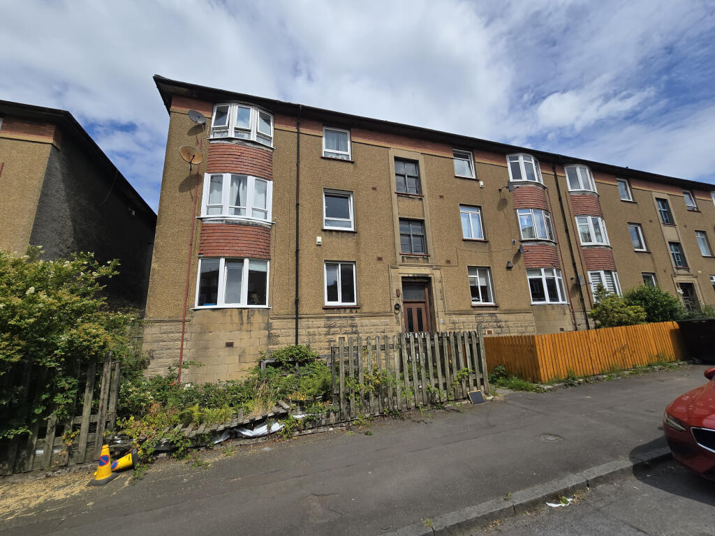 Main image of property: 0/1, 18 Dorchester Avenue, Glasgow, Glasgow City