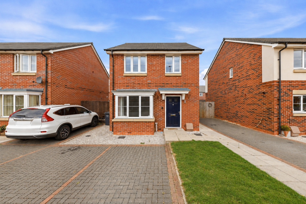 Main image of property: Oak Tree Close, Eggborough, North Yorkshire
