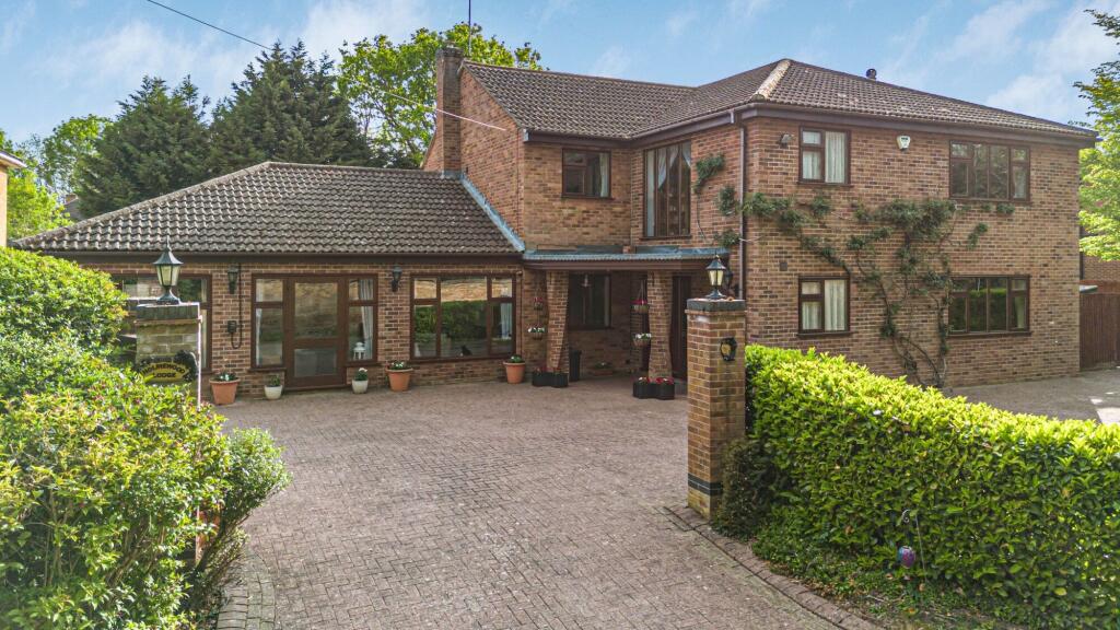 Main image of property: Church Street, Holme, Cambridgeshire.