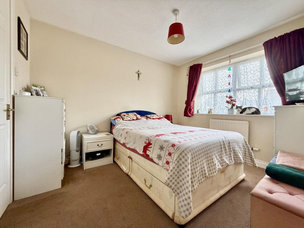House in Gloucester - More