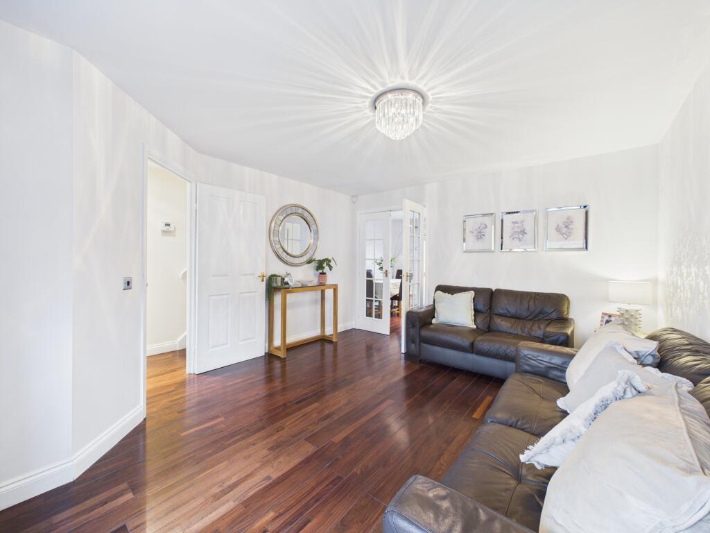 56 Gresham View, Motherwell, ML1 photo 4