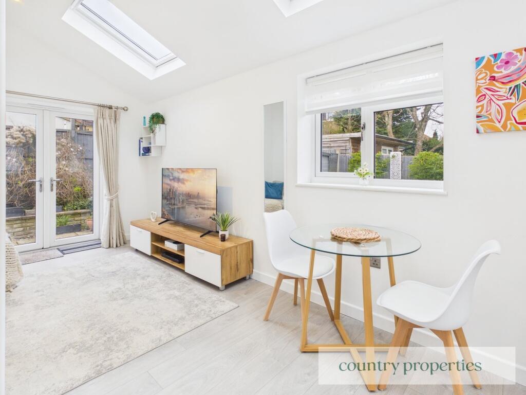 Additional image 27 of Great North Road, Welwyn Garden City, AL8