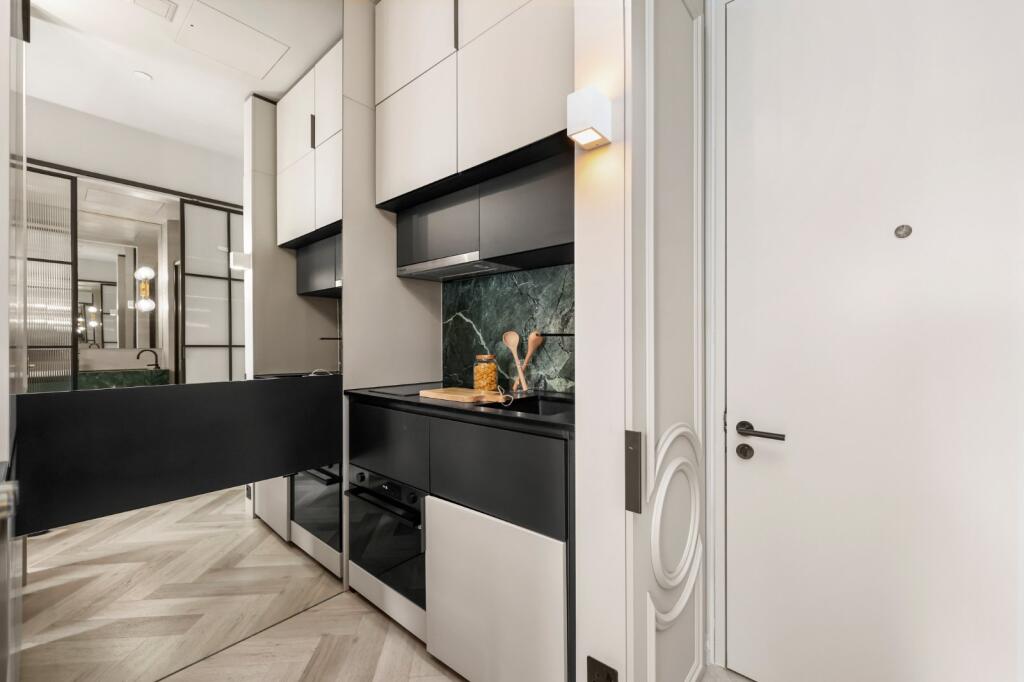 Studio flat for rent