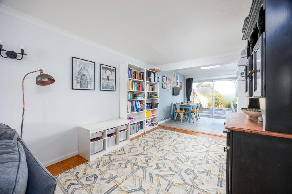 House in Brighton - View 5