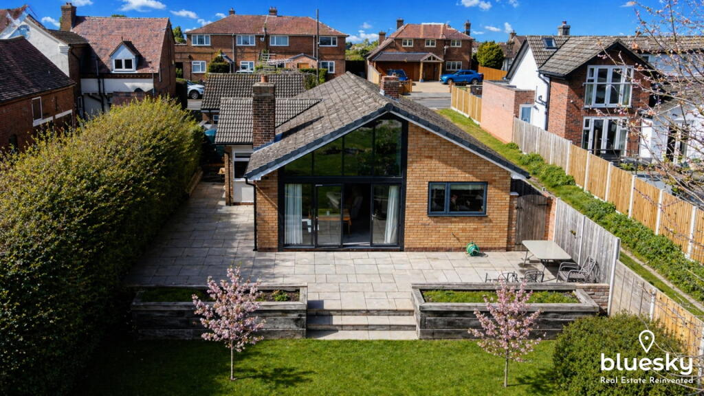 Main image of property: Shrewley Common, Shrewley, Warwick, CV35 7AN