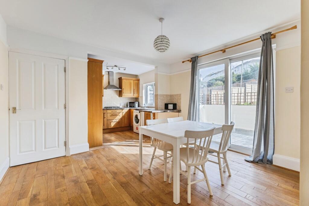 House in Paignton, St Michaels - View 3