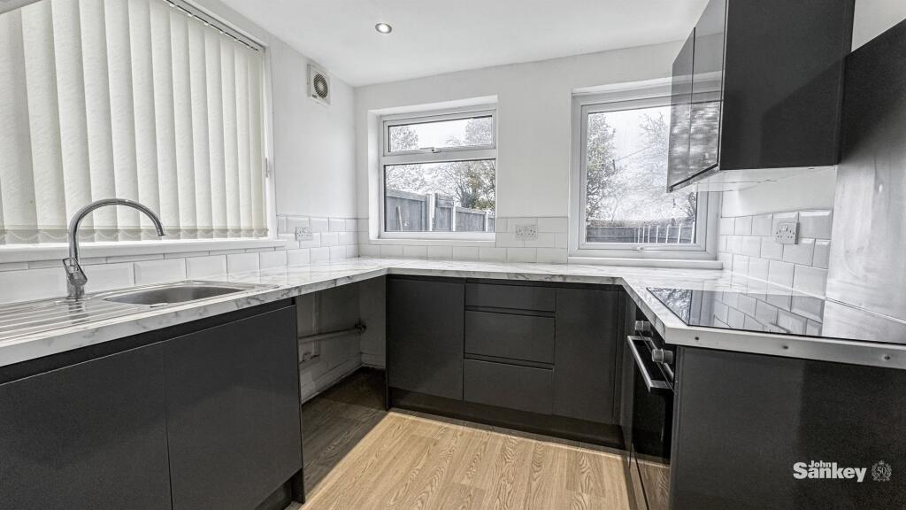 Main image of property: Edgehill Grove, Mansfield Woodhouse, NG19