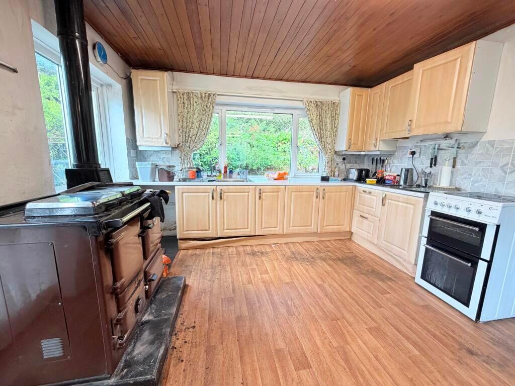 House in Cardiff, Garw Valley - More