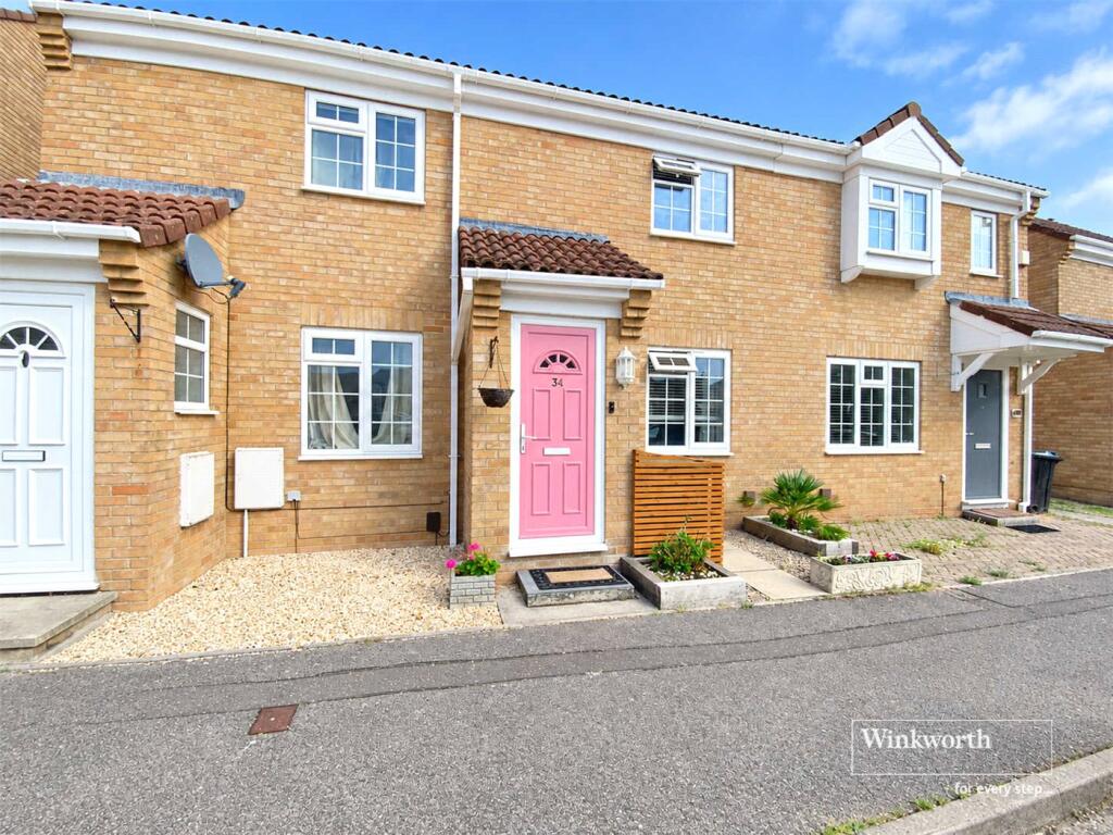 2-bed terraced on Halifax Way, Christchurch, Dorset, BH23, £295,000