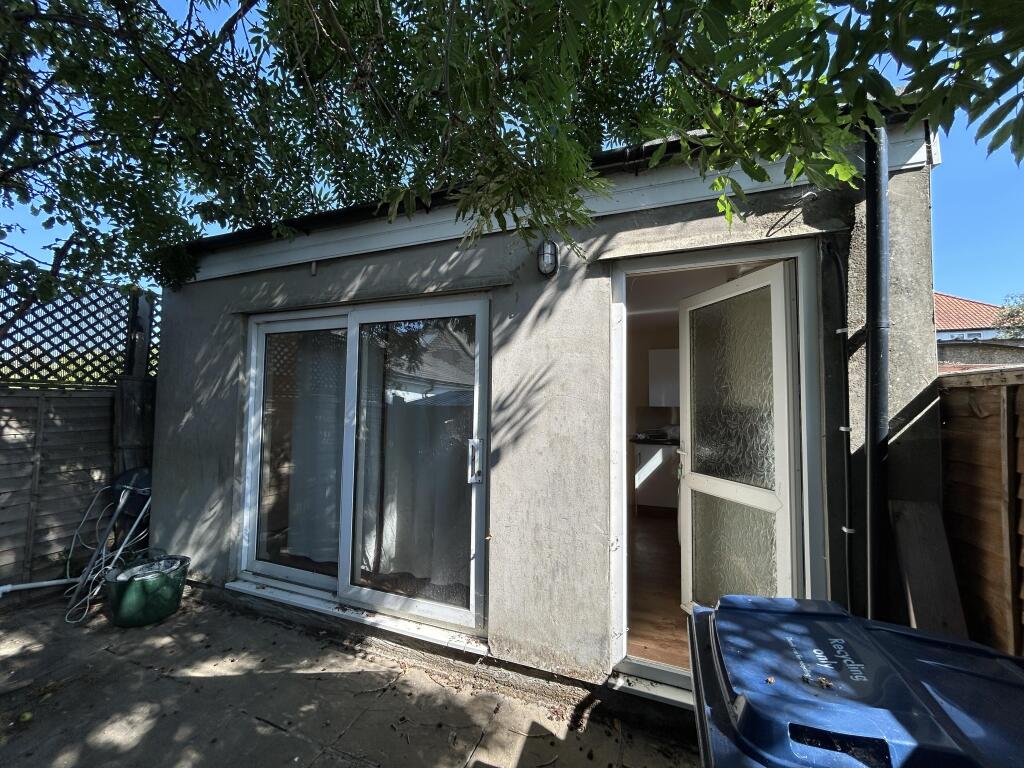 116B Mayfield Gardens, West Ealing, London, W7