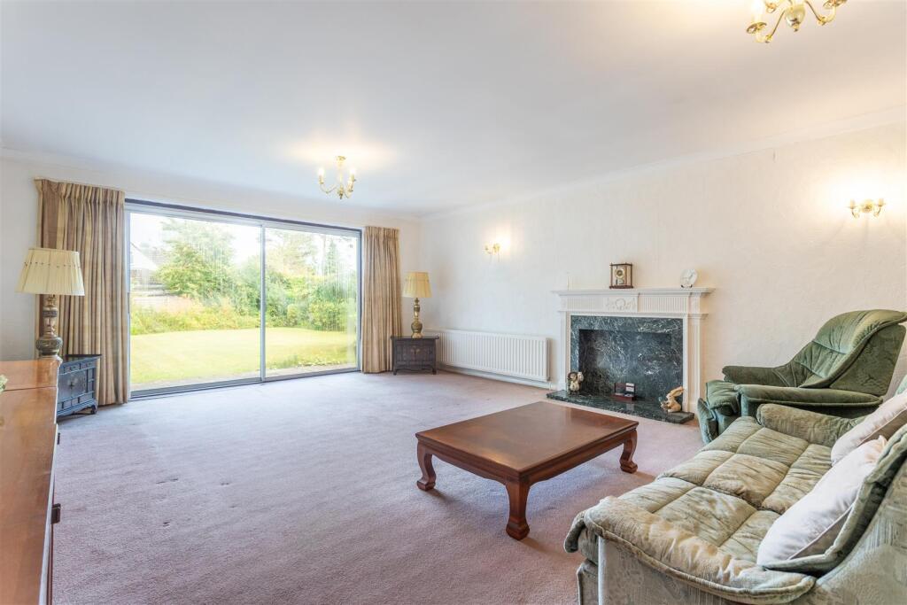 Pinegarth, Darras Hall, NE20 photo 2