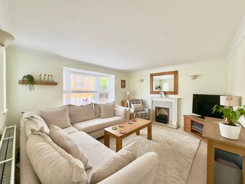 Belmont Avenue, Bournemouth, BH8 photo 2