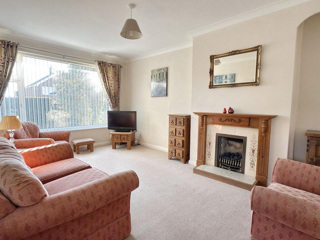 Aspin Drive, Knaresborough photo 2