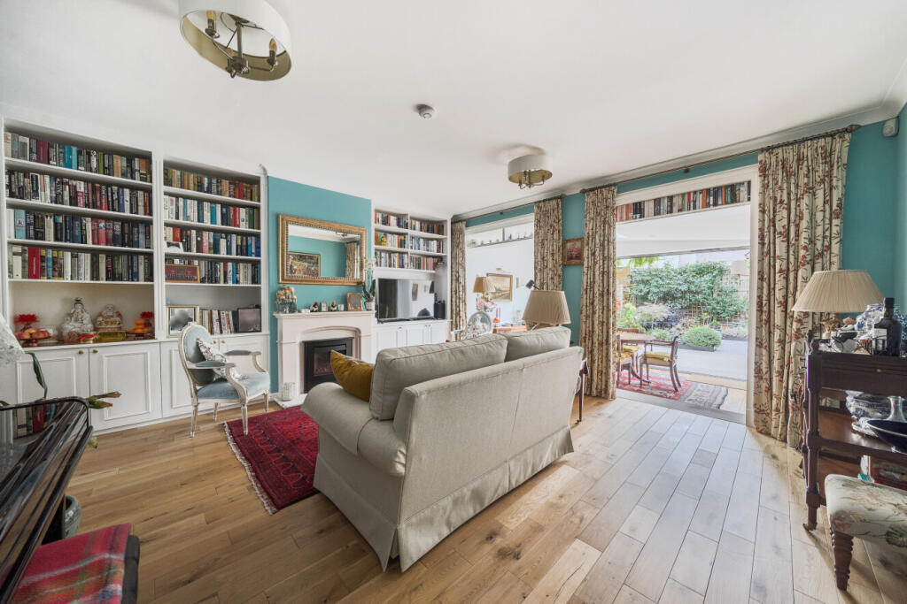 House in London - View 3